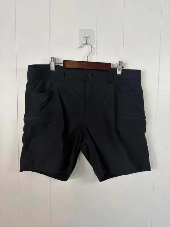 Eddie Bauer First Ascent Guide Pro Shorts Womens size 12 Black Nylon Stretch - Picture 7 of 12